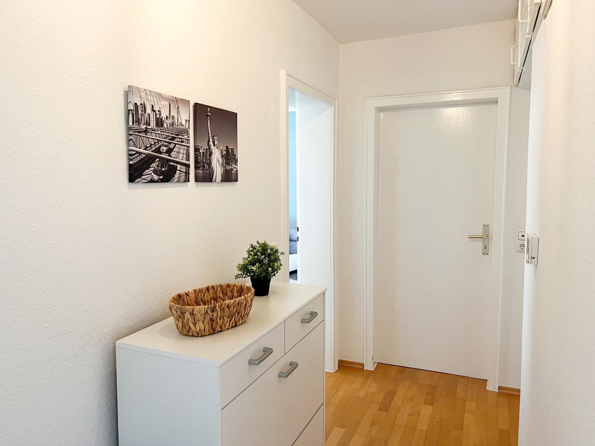 New-York Appartment, 2 Zimmer, Zentral Naehe Bahnhof Wilhelmshoehe Κάσελ Εξωτερικό φωτογραφία